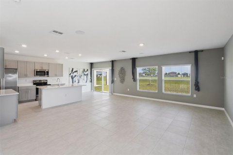 Villa ou maison à louer à Haines City, Floride: 4 chambres, 263.84 m2 № 2214513 - photo 9