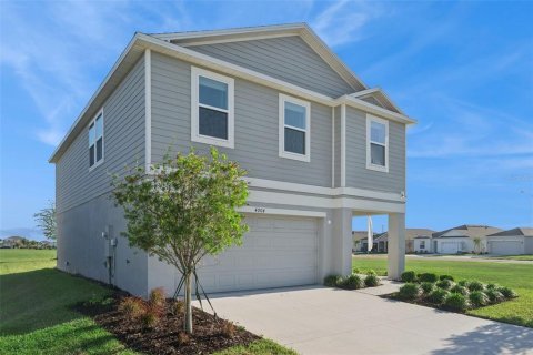 Villa ou maison à louer à Haines City, Floride: 4 chambres, 263.84 m2 № 2214513 - photo 4