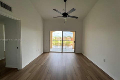Appartement à louer à West Palm Beach, Floride: 3 chambres, 120.77 m2 № 1939169 - photo 2