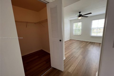 Appartement à louer à West Palm Beach, Floride: 3 chambres, 120.77 m2 № 1939169 - photo 12