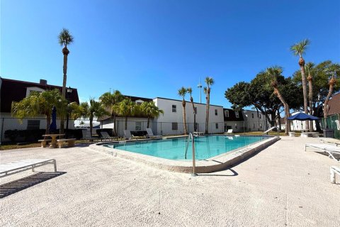 Condo in Tampa, Florida, 3 bedrooms № 2094605 - photo 13