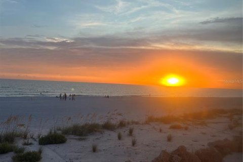 Condo in Holmes Beach, Florida, 3 bedrooms  № 1851374 - photo 17