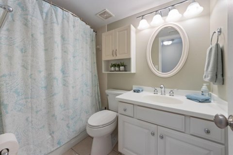 Condo in Holmes Beach, Florida, 3 bedrooms  № 1851374 - photo 22