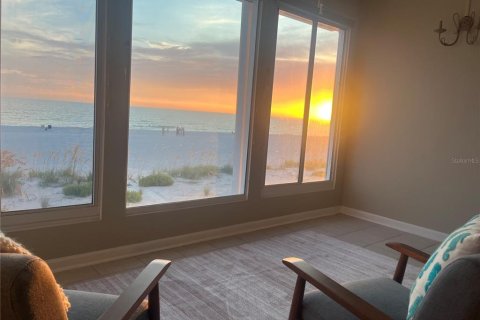 Condo in Holmes Beach, Florida, 3 bedrooms  № 1851374 - photo 16