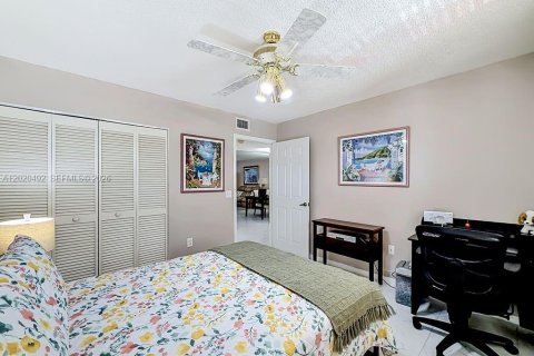 Купить кондоминиум в Санрайз, Флорида 2 спальни, 127.28м2, № 2086124 - фото 29