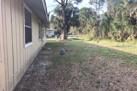 Apartment in Port Charlotte, Florida 3 bedrooms, 94.57 sq.m. № 2114710 - photo 5