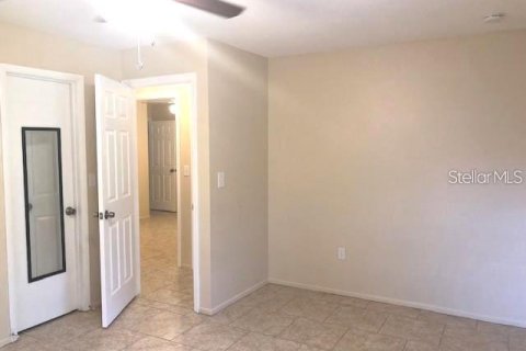 Apartment in Port Charlotte, Florida 3 bedrooms, 94.57 sq.m. № 2114710 - photo 18