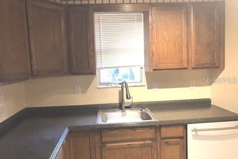 Apartment in Port Charlotte, Florida 3 bedrooms, 94.57 sq.m. № 2114710 - photo 8