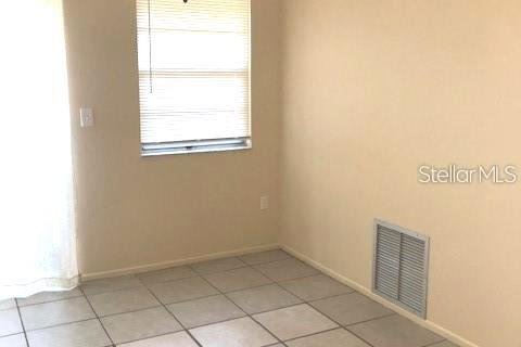 Apartment in Port Charlotte, Florida 3 bedrooms, 94.57 sq.m. № 2114710 - photo 13
