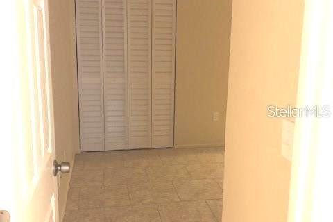 Apartment in Port Charlotte, Florida 3 bedrooms, 94.57 sq.m. № 2114710 - photo 21