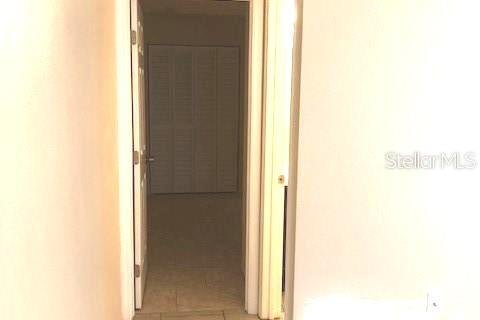 Apartment in Port Charlotte, Florida 3 bedrooms, 94.57 sq.m. № 2114710 - photo 25