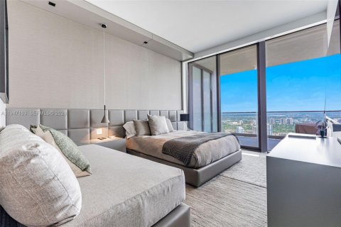 Condo in Sunny Isles Beach, Florida, 4 bedrooms  № 2088996 - photo 25