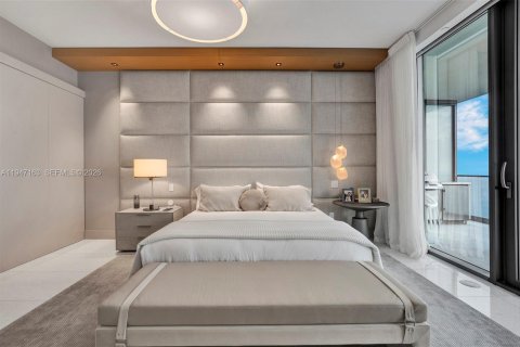 Condo in Sunny Isles Beach, Florida, 4 bedrooms  № 2088996 - photo 16