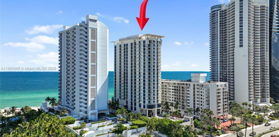 Кондоминиум с 1 спальней в Санни-Айлс-Бич, Флорида № 1957227