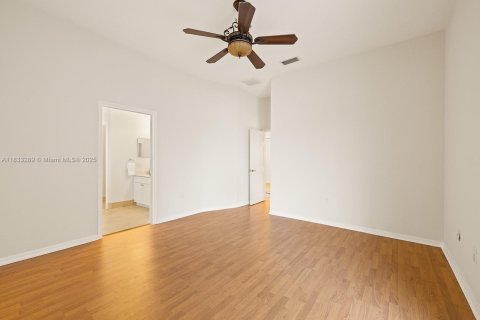 Villa ou maison à louer à Pembroke Pines, Floride: 4 chambres, 192.87 m2 № 1823514 - photo 22