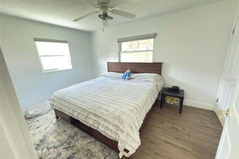 Casa en alquiler en Orlando, Florida, 4 dormitorios, 117.06 m2 № 1912193 - foto 15