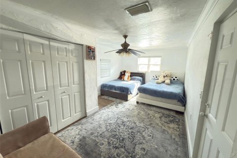 Casa en alquiler en Orlando, Florida, 4 dormitorios, 117.06 m2 № 1912193 - foto 22