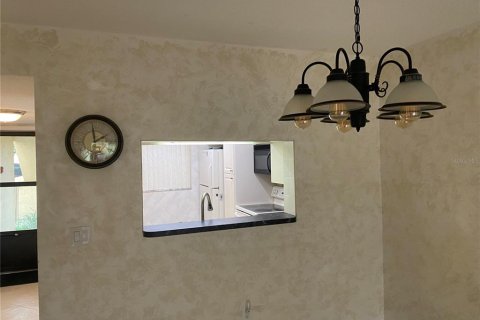 Снять в аренду кондоминиум в Клируотер, Флорида 4 комнаты, 105.91м2, № 2277361 - фото 11