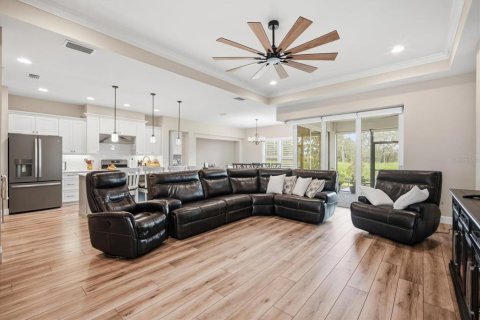 Casa en venta en Brooksville, Florida, 3 dormitorios, 193.14 m2 № 2377448 - foto 12