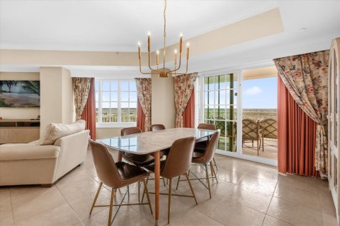 Condo in Four Corners, Florida, 2 bedrooms  № 2395908 - photo 5