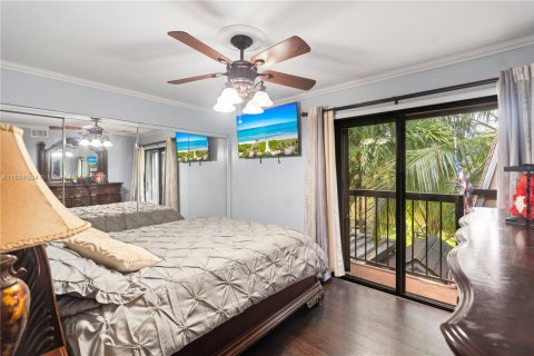 Touwnhouse à vendre à Hialeah, Floride: 3 chambres, 154.68 m2 № 1946994 - photo 17