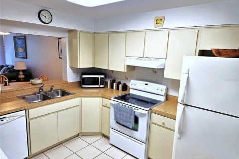 Купить кондоминиум в Тарпон-Спрингс, Флорида 3 комнаты, 98.94м2, № 2097007 - фото 7