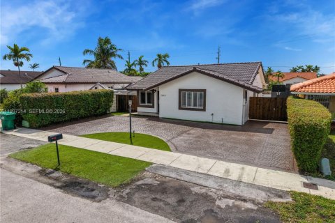 Купить виллу или дом в Майами, Флорида 3 спальни, 128.58м2, № 2059257 - фото 21