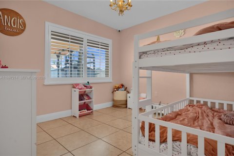 Купить виллу или дом в Майами, Флорида 3 спальни, 128.58м2, № 2059257 - фото 12