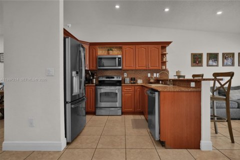 Купить виллу или дом в Майами, Флорида 3 спальни, 128.58м2, № 2059257 - фото 5