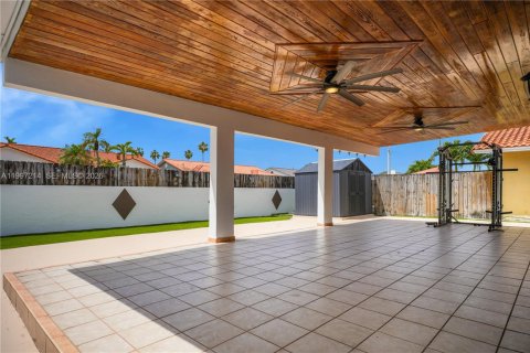 Купить виллу или дом в Майами, Флорида 3 спальни, 128.58м2, № 2059257 - фото 18