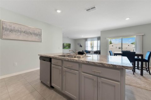 House in Auburndale, Florida 4 bedrooms, 171.96 sq.m. № 1866581 - photo 20