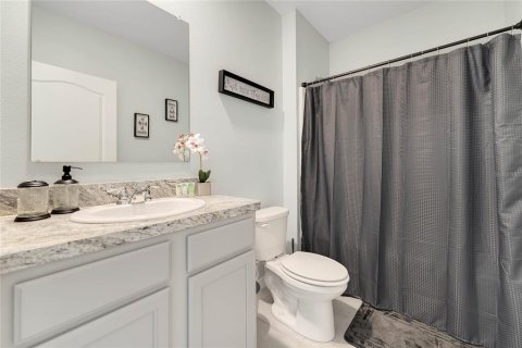 House in Auburndale, Florida 4 bedrooms, 171.96 sq.m. № 1866581 - photo 8