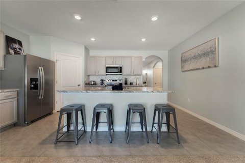House in Auburndale, Florida 4 bedrooms, 171.96 sq.m. № 1866581 - photo 17
