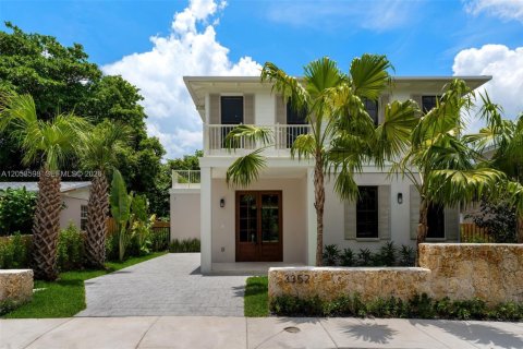 Villa ou maison à Miami, Floride 4 chambres, 292.64 m2 № 2278430