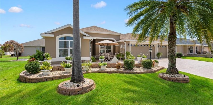 Villa ou maison à The Villages, Floride 3 chambres, 196.67 m2 № 2330296