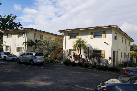 Copropriété à vendre à Coral Springs, Floride: 1 chambre, 48.03 m2 № 2047181 - photo 8