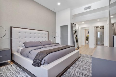 Copropriété à vendre à Miami Beach, Floride: 1 chambre, 89.19 m2 № 2189936 - photo 9