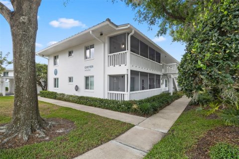 Condominio en venta en Maitland, Florida, 1 dormitorio, 56.86 m2 № 1740528 - foto 1