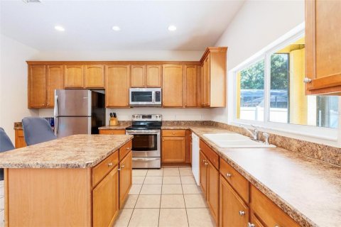 House in STONEYBROOK HILLS in Mount Dora, Florida 5 bedrooms, 362.69 sq.m. № 1917158 - photo 13