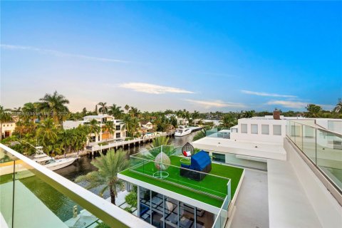 Copropriété à louer à Fort Lauderdale, Floride: 6 chambres, 608.05 m2 № 1763556 - photo 14