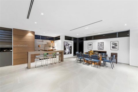 Copropriété à louer à Fort Lauderdale, Floride: 6 chambres, 608.05 m2 № 1763556 - photo 19