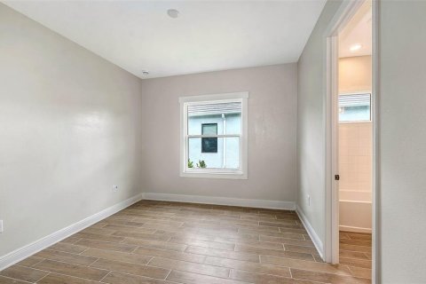Villa ou maison à vendre à Sarasota, Floride: 3 chambres, 216.65 m2 № 2204853 - photo 29