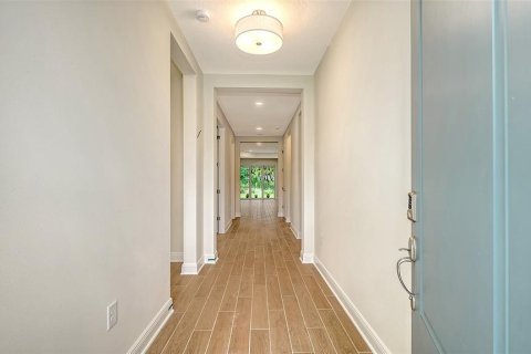 Villa ou maison à vendre à Sarasota, Floride: 3 chambres, 216.65 m2 № 2204853 - photo 6