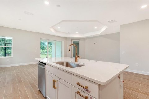 Villa ou maison à vendre à Sarasota, Floride: 3 chambres, 216.65 m2 № 2204853 - photo 16