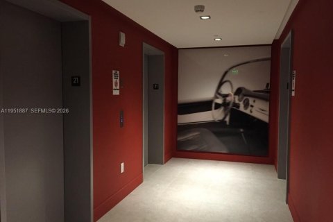 Купить кондоминиум в Майами, Флорида 2 спальни, 111.02м2, № 2054308 - фото 20