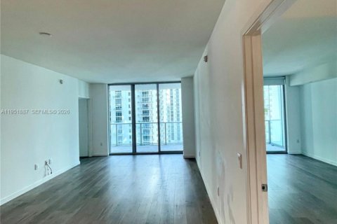 Купить кондоминиум в Майами, Флорида 2 спальни, 111.02м2, № 2054308 - фото 29