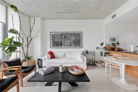 Condo in Miami, Florida, 1 bedroom  № 2401328