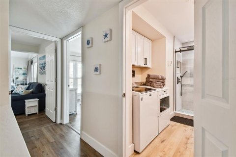 Condominio en alquiler en Madeira Beach, Florida, 2 dormitorios, 96.62 m2 № 1844746 - foto 27