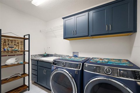 Casa en venta en The Villages, Florida, 3 dormitorios, 166.39 m2 № 1826996 - foto 10