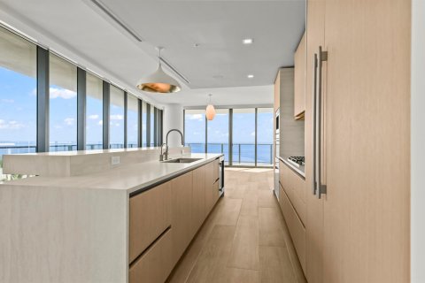 Купить кондоминиум в Помпано-Бич, Флорида 8 комнат, 240.62м2, № 2243520 - фото 13
